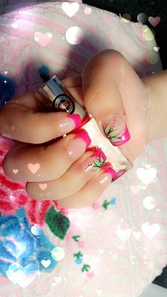 Fußnägel mit Nailart im Nagelstudio La Hoa